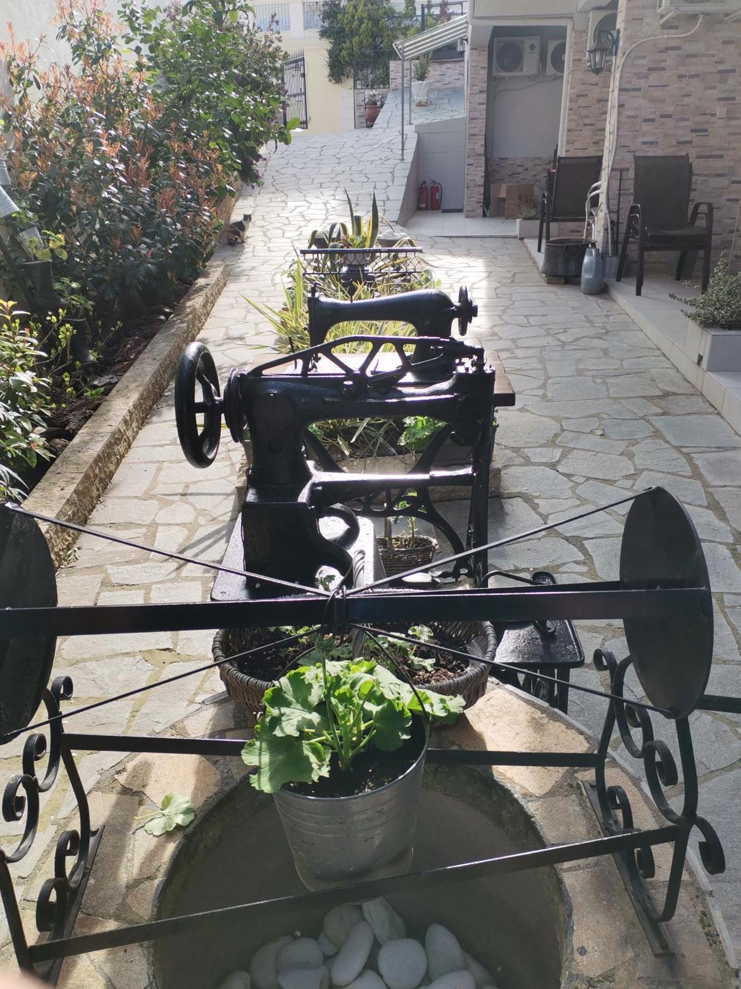 Lia Adults Only -fully Renovated
